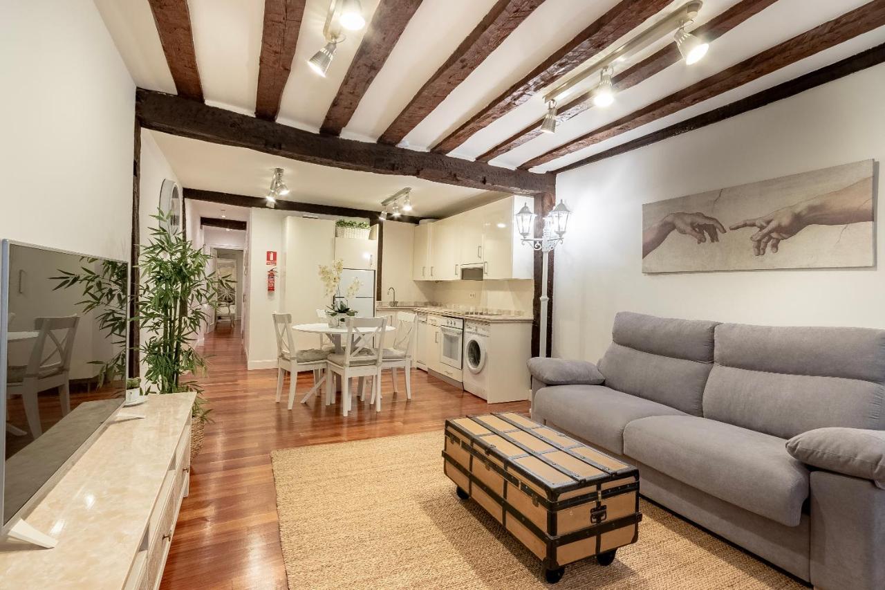 Precioso Apartamento Con Entrada Autonoma En El Casco Viejo Bilbao Bagian luar foto